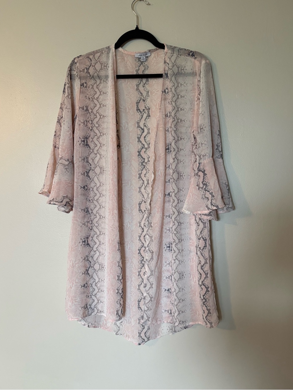 white birch Pale Pink Lace Open-Front Kimono Cardigan